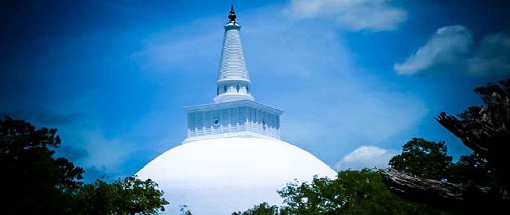 Private taxi to Anuradhapura, Sri Lanka